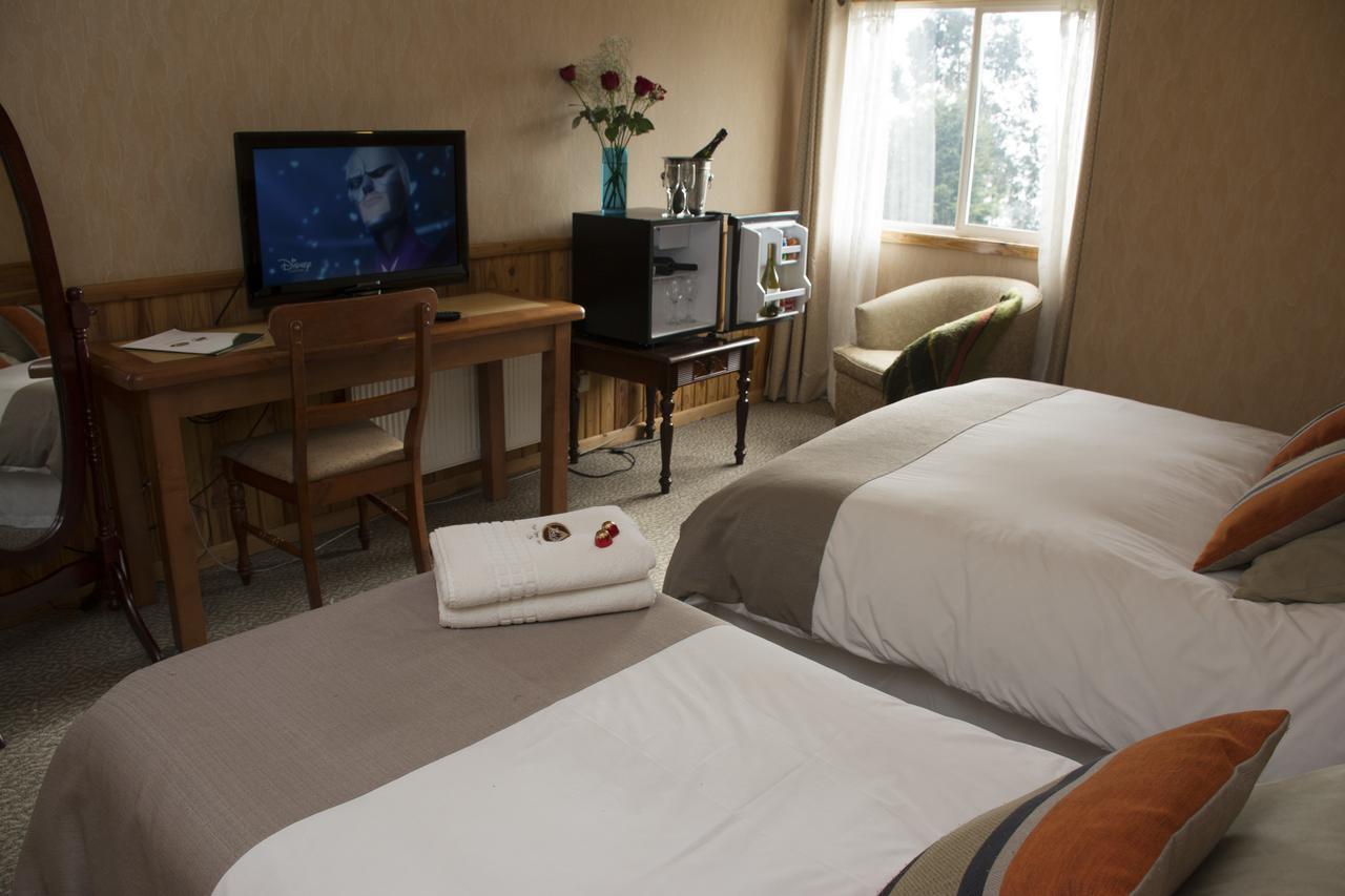 Hotel Borde Lago Puerto Varas Εξωτερικό φωτογραφία
